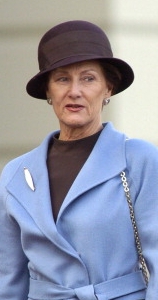 Queen Sonja, Sep 9, 2004 | The Royal Hats Blog