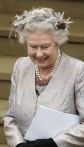 Queen Elizabeth, May 17, 2008 | The Royal Hats Blog